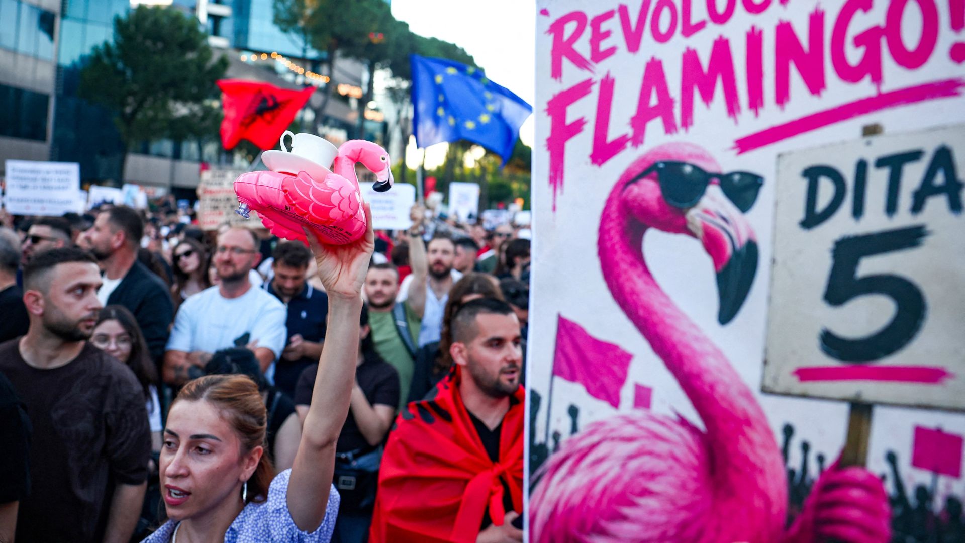 Protesta en Albania contra proyecto turístico de yerno de Trump