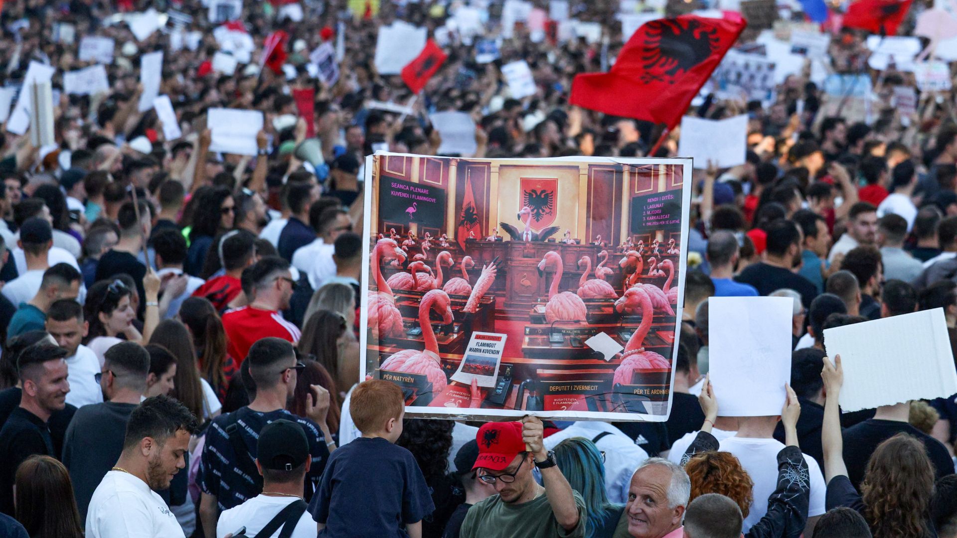 Protesta en Albania contra proyecto turístico