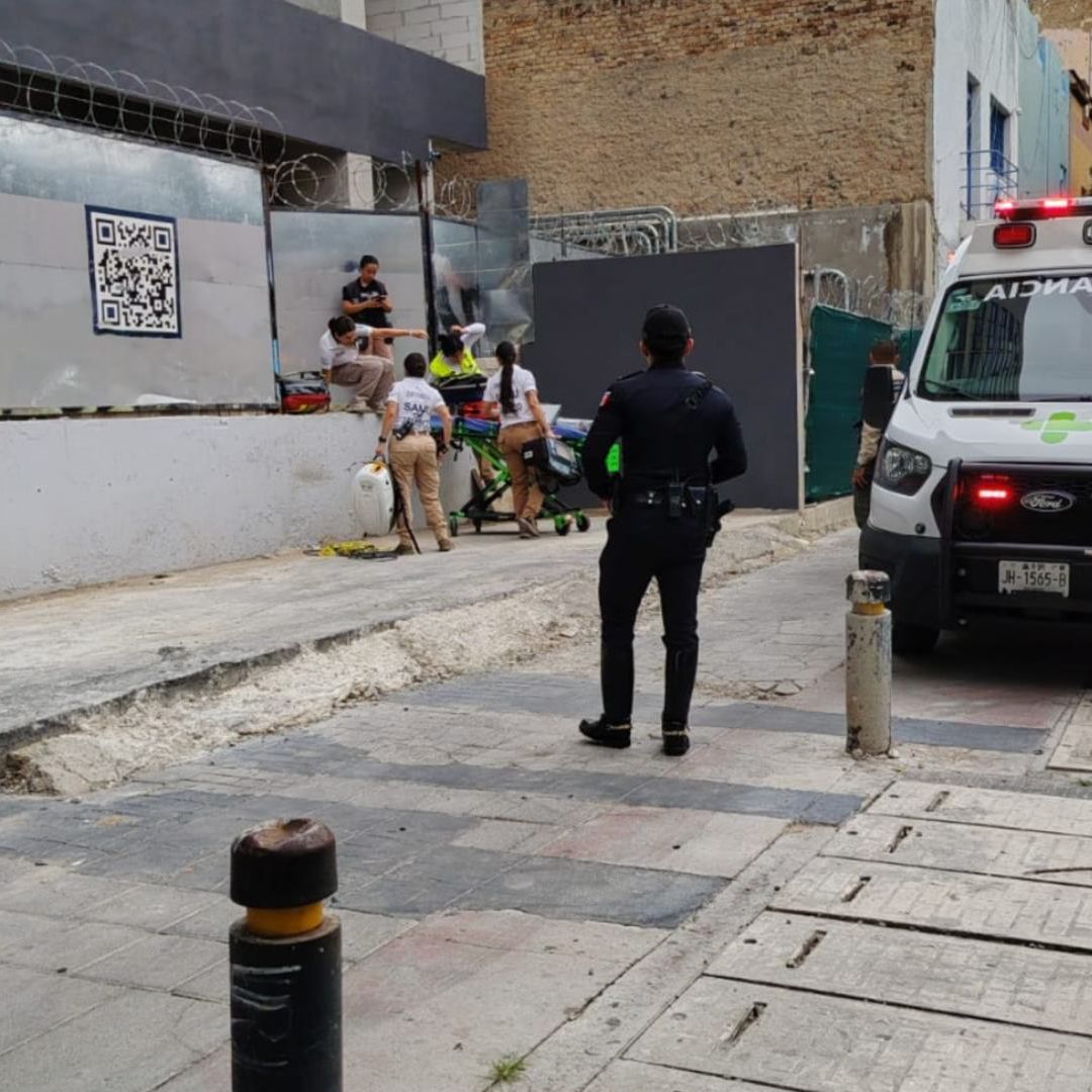 El hombre atacó a su compañero tras una discusión laboral.