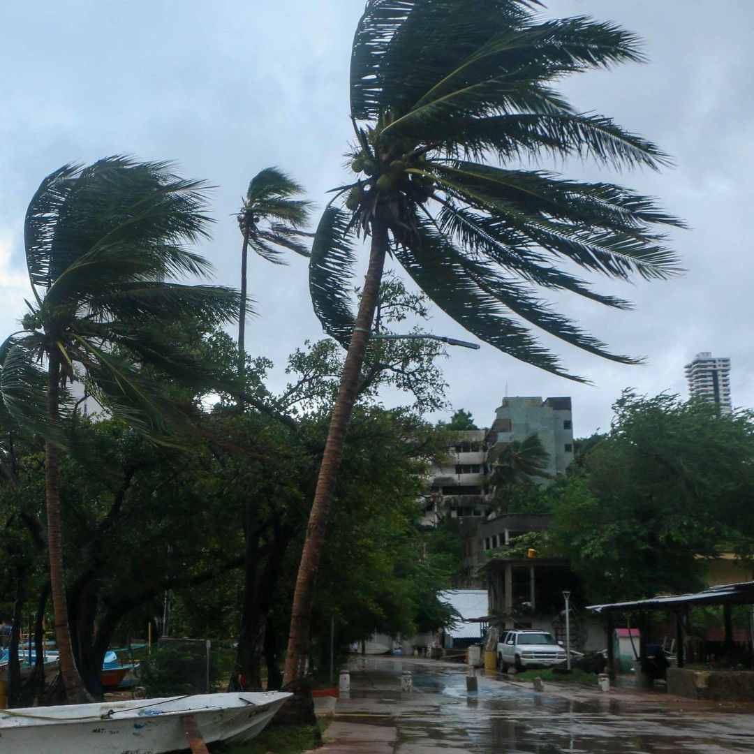 Fuertes vientos en el puerto de Acapulco por tormenta tropical en octubre 2025. Foto: Cuartoscuro