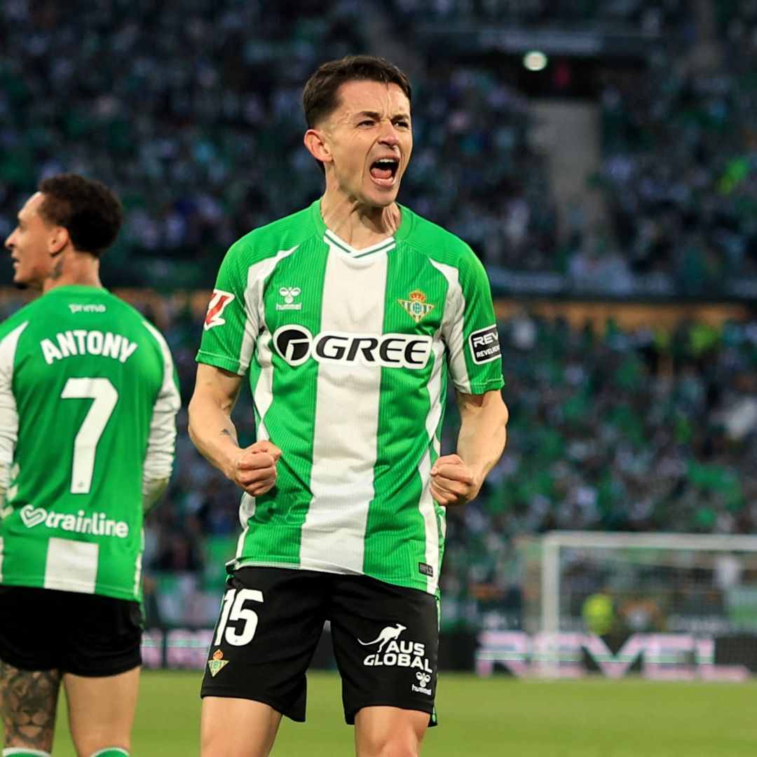 Álvaro Fidalgo se la ha pasado en la banca del Betis en las primeras 3 fechas de la nueva temporada.