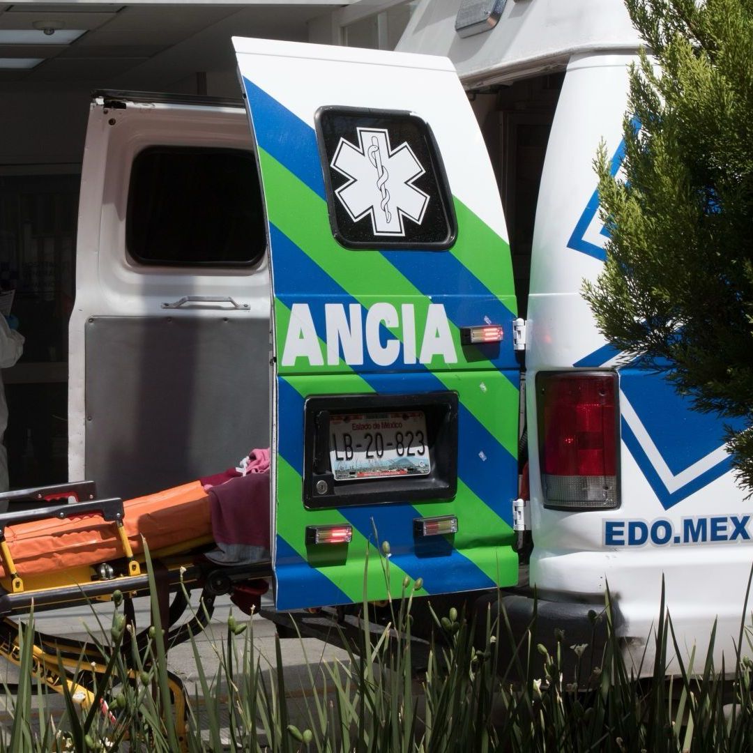 Ambulancia en hospital de CDMX