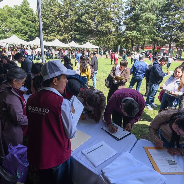 Registro al apoyo de 3,500 para hombres y mujeres