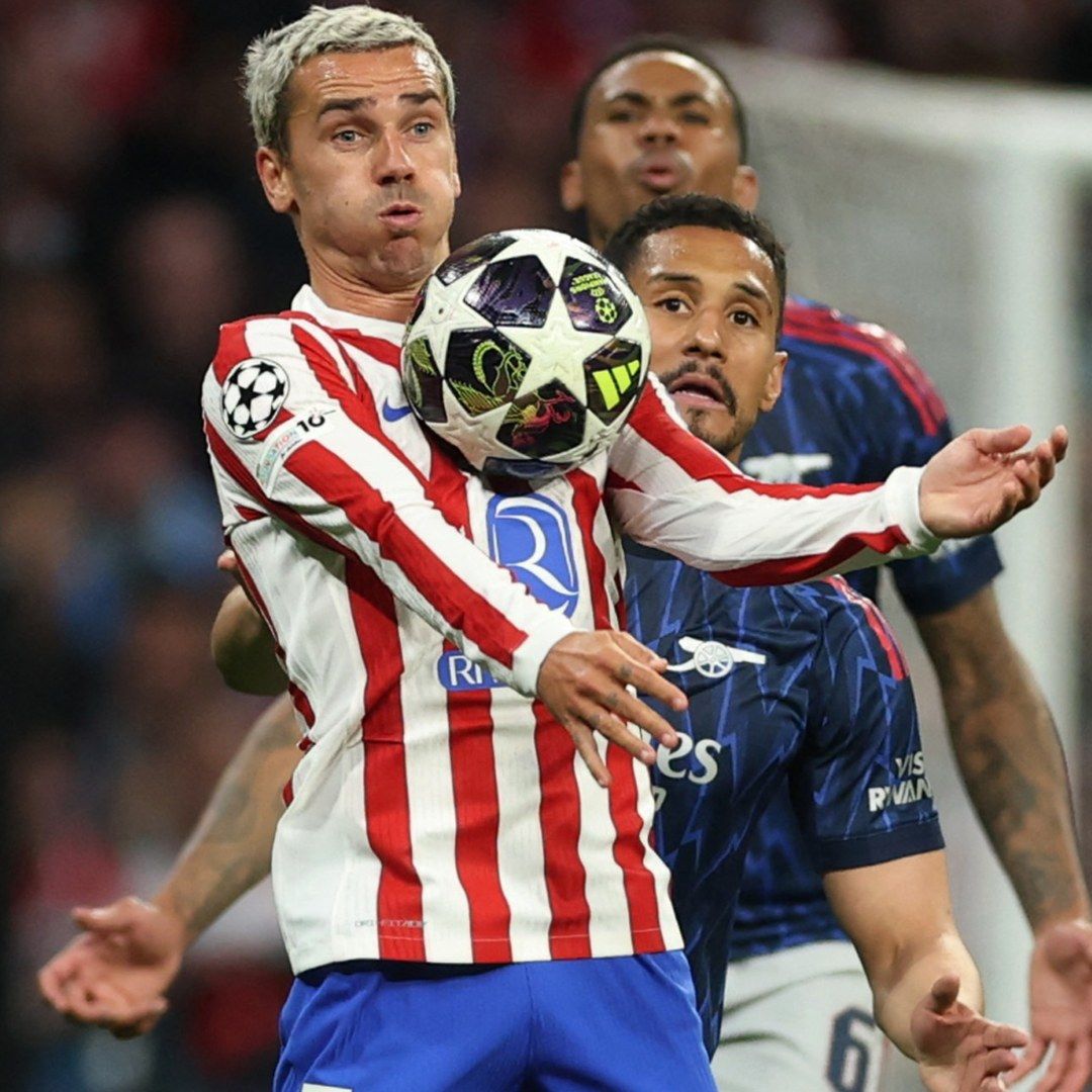 Antoine Griezmann encabezará el ataque del Atlético de Madrid en la visita al Arsenal. Foto: Reuters