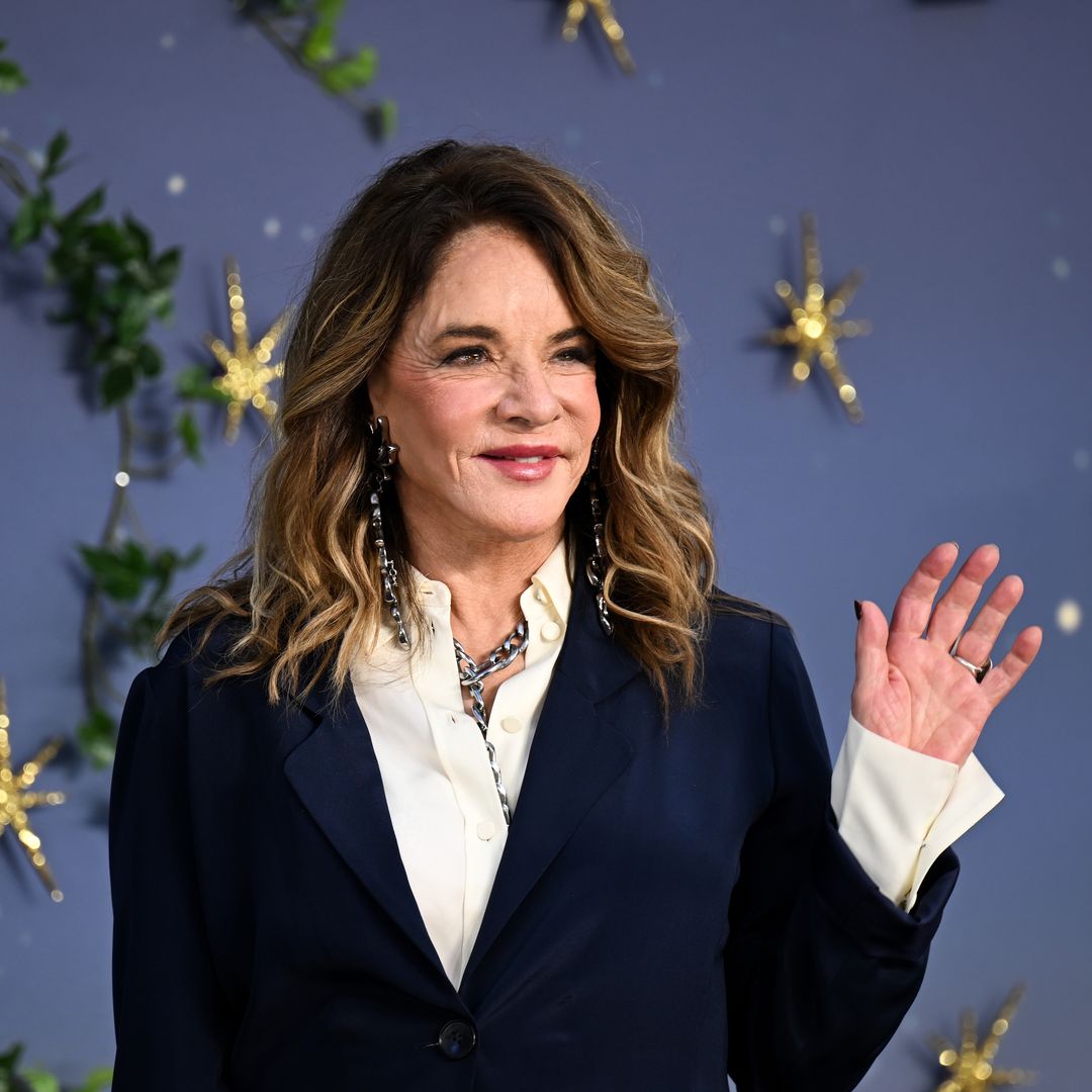 asi-luce-stockard-channing-rizzo-vaselina-reaparece-practical-magic-2