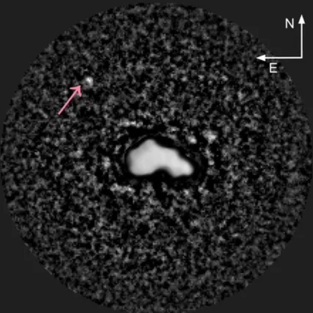 Asteroide tribulado 44 Nisa
