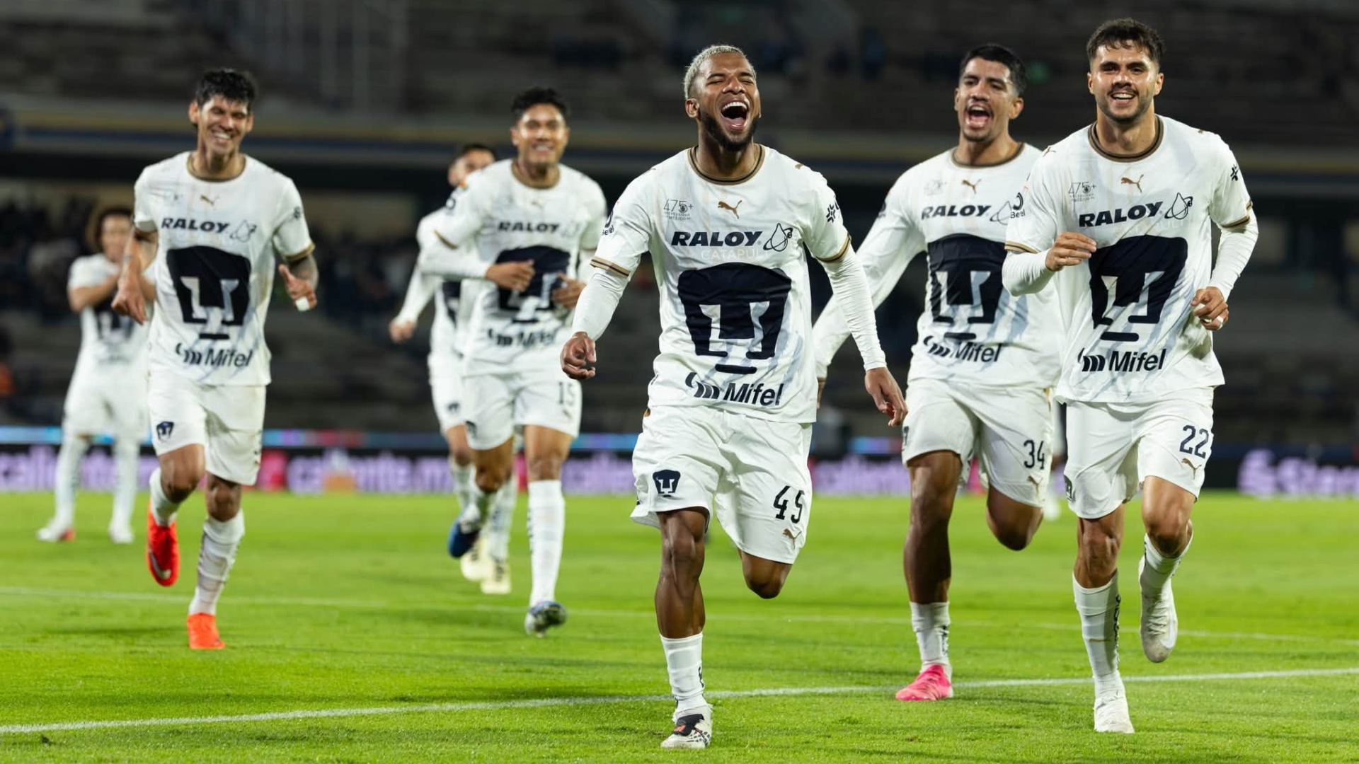 Los Pumas festejan una anotación en partido del Torneo Apertura 2026. Foto: Club Universidad