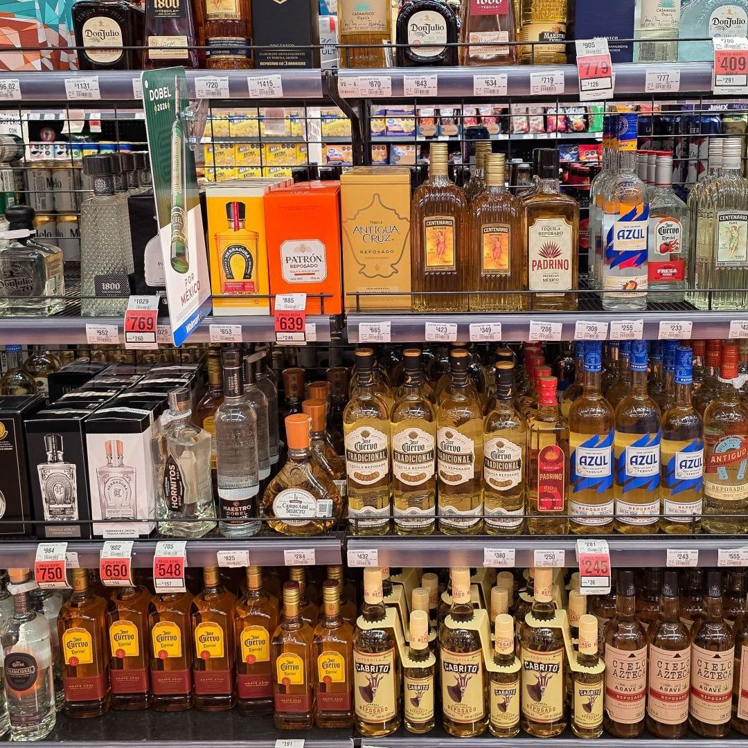 La propuesta de aumentar impuestos a diversos productos es analizada por legisladores