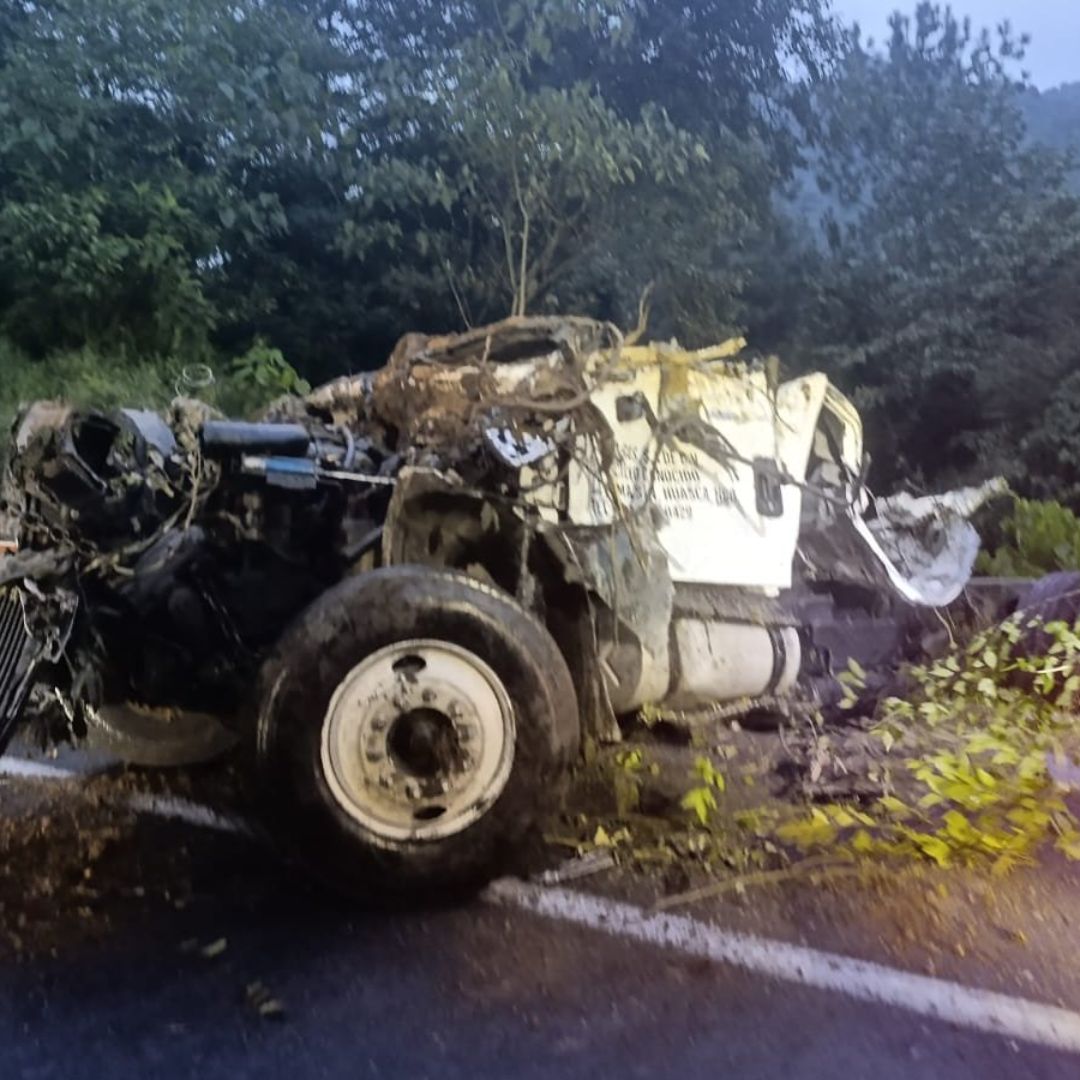 Accidente en el kilómetro 72 de la autopista México-Querétaro