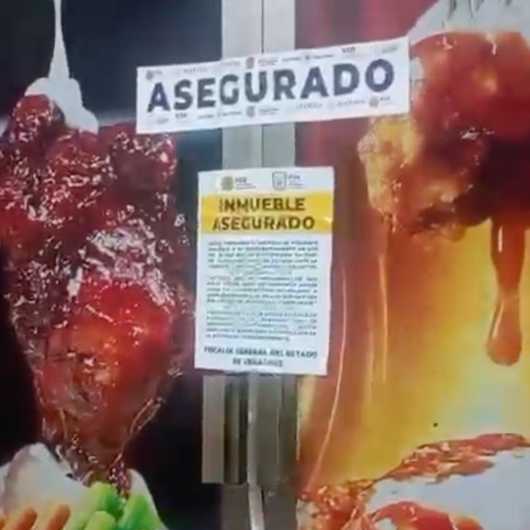 Autoridades ministeriales aseguran un bar en Coatzacoalcos tras un cateo