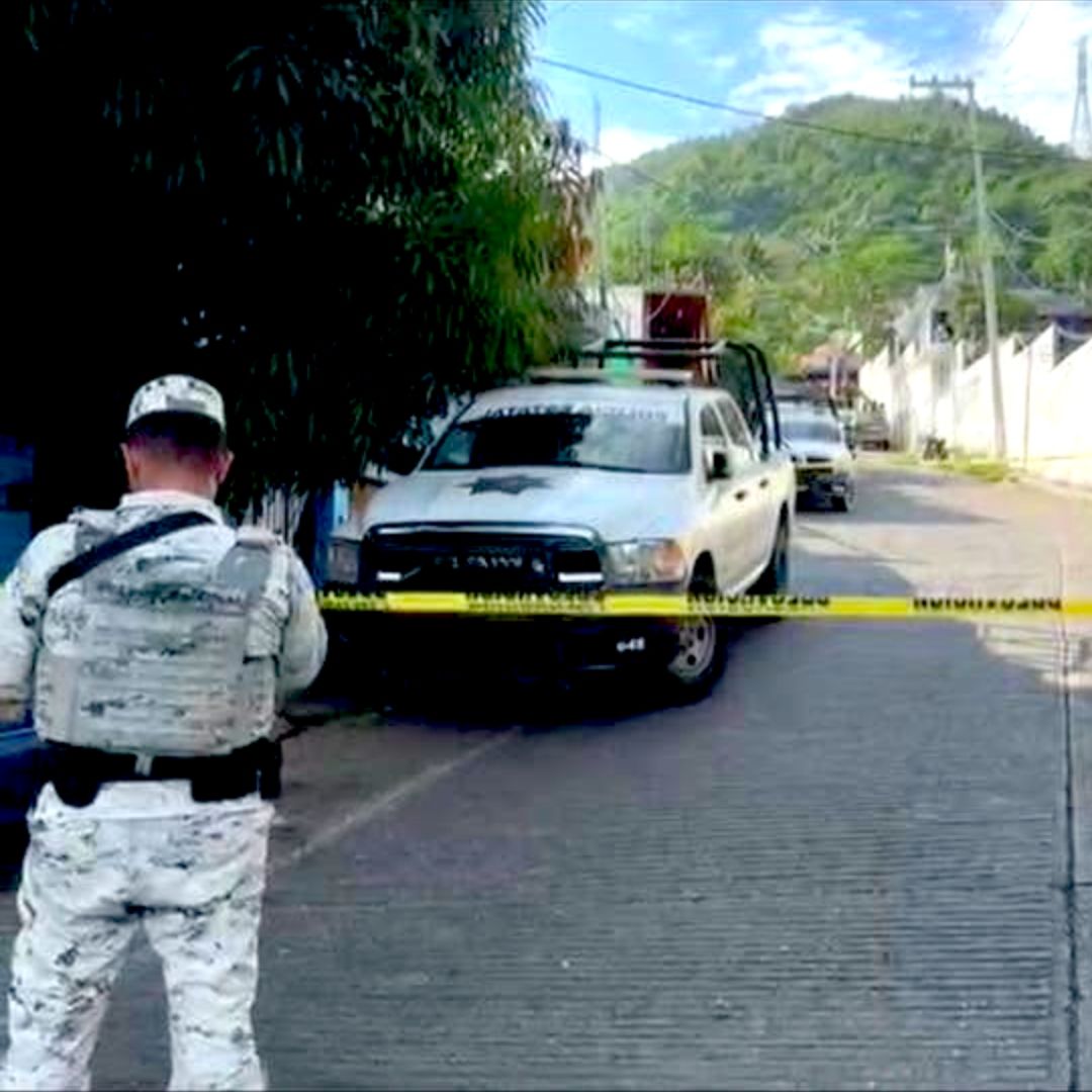 El enfrentamiento armado ocurrió frente a una escuela primaria de Acapulco, Guerrero