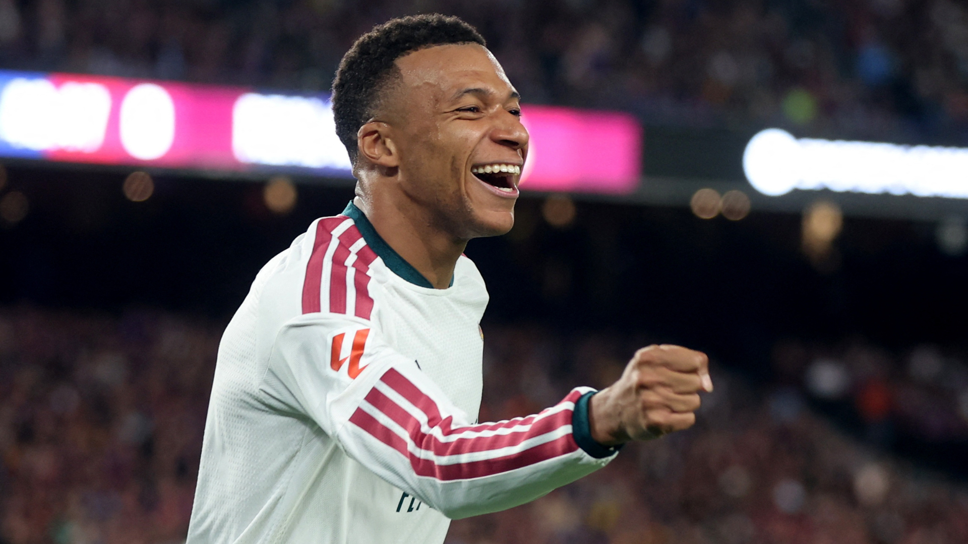 Kylian Mbappé durante un partido el Real Madrid en LaLiga de España