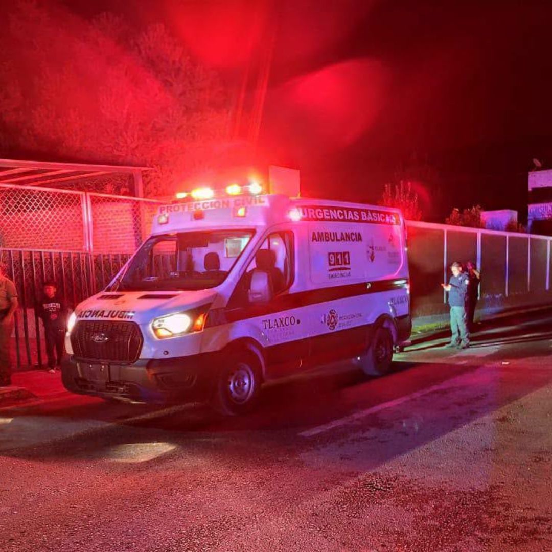 Bebé es abandonada en inmediaciones de un Centro Médico Tlaxala.