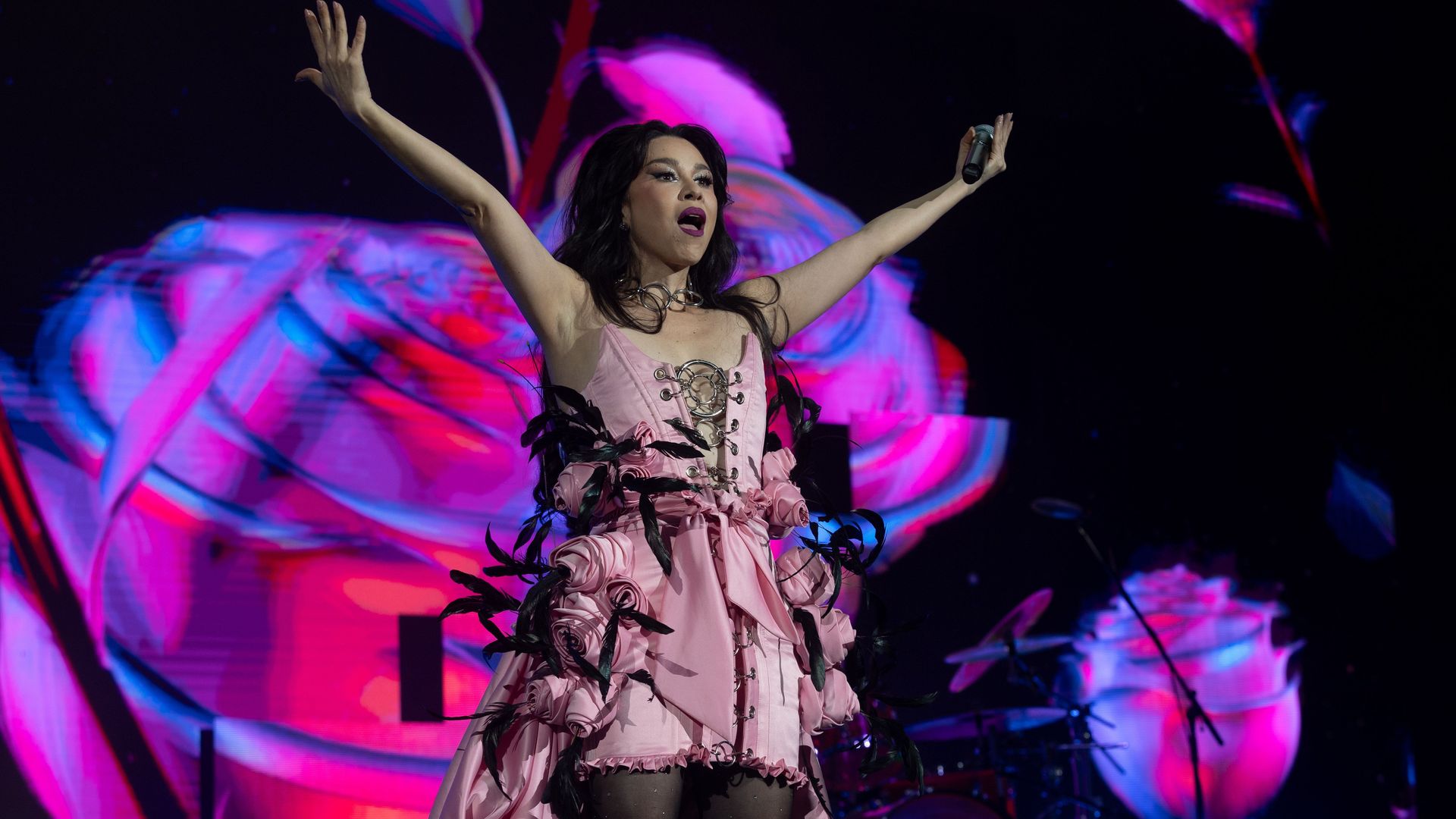 belanova-nuevo-disco-vida-en-rosa-tour-colaboraciones-dulce-maria-javier-blake-renee