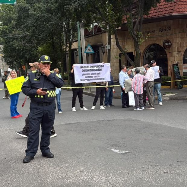 Bloqueo en Barranca del Muerto, CDMX