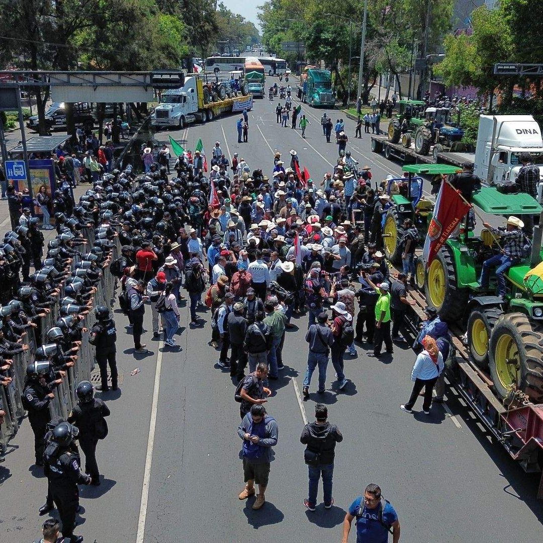 Bloqueo de campesinos en la CDMX