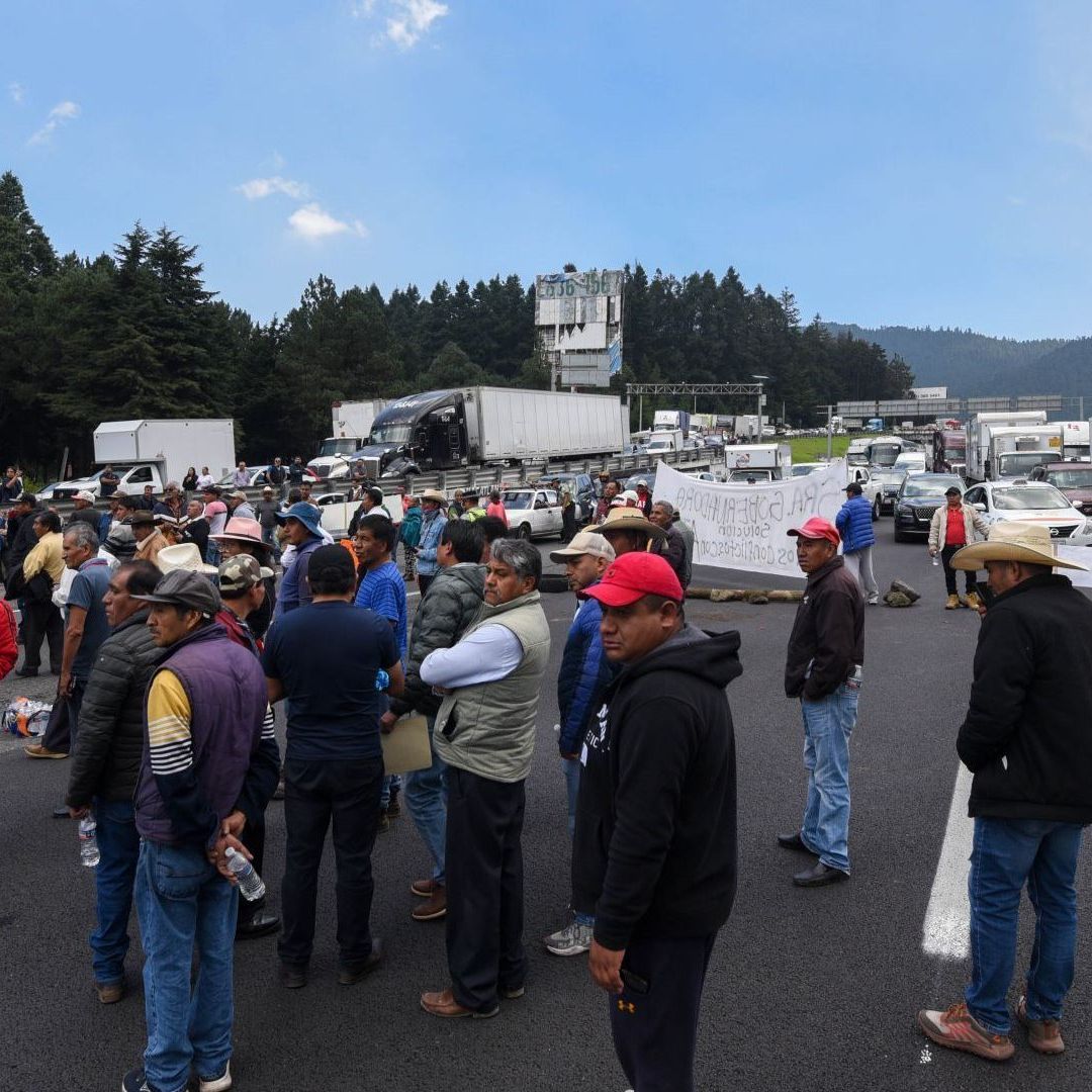 Bloqueo en la México-Toluca