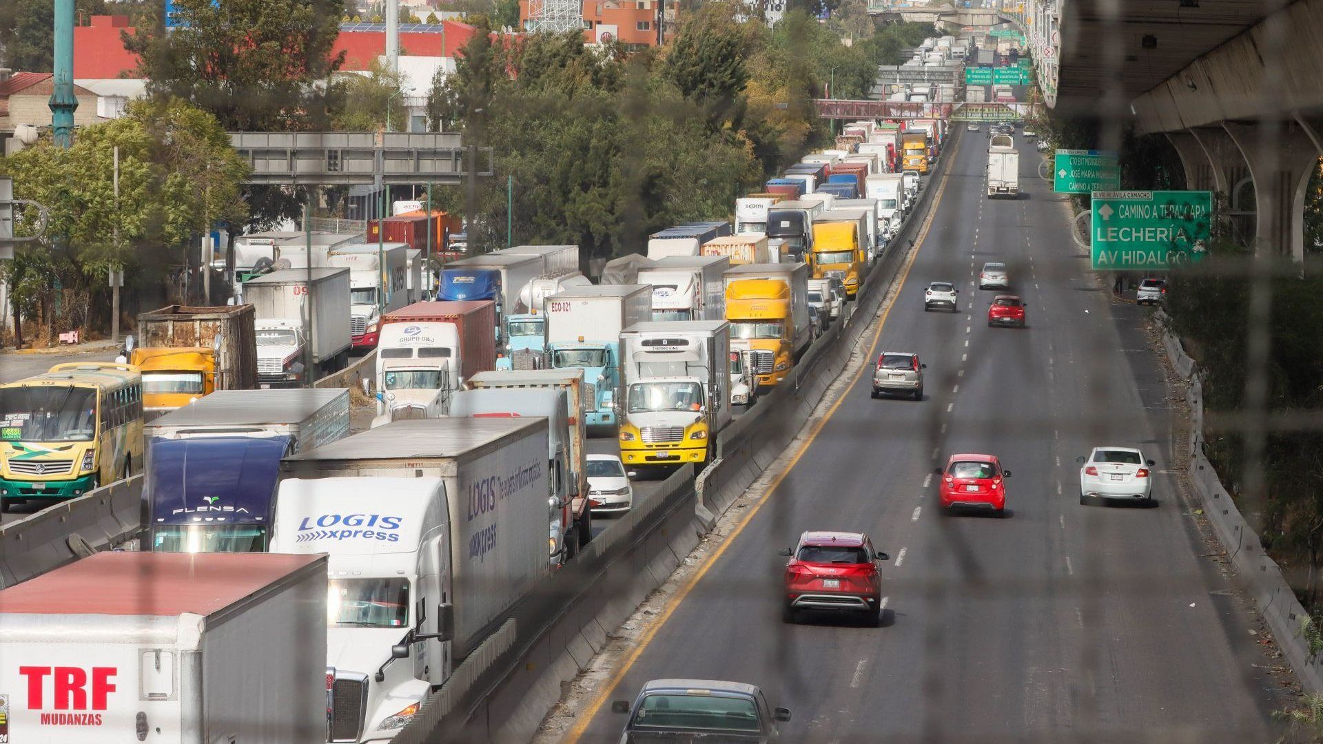 Tránsito en la autopista México-Querétaro