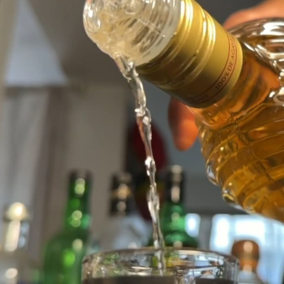 Investigaciones concluyeron que el tequila que provocó muertes había sido adulterado con metanol.