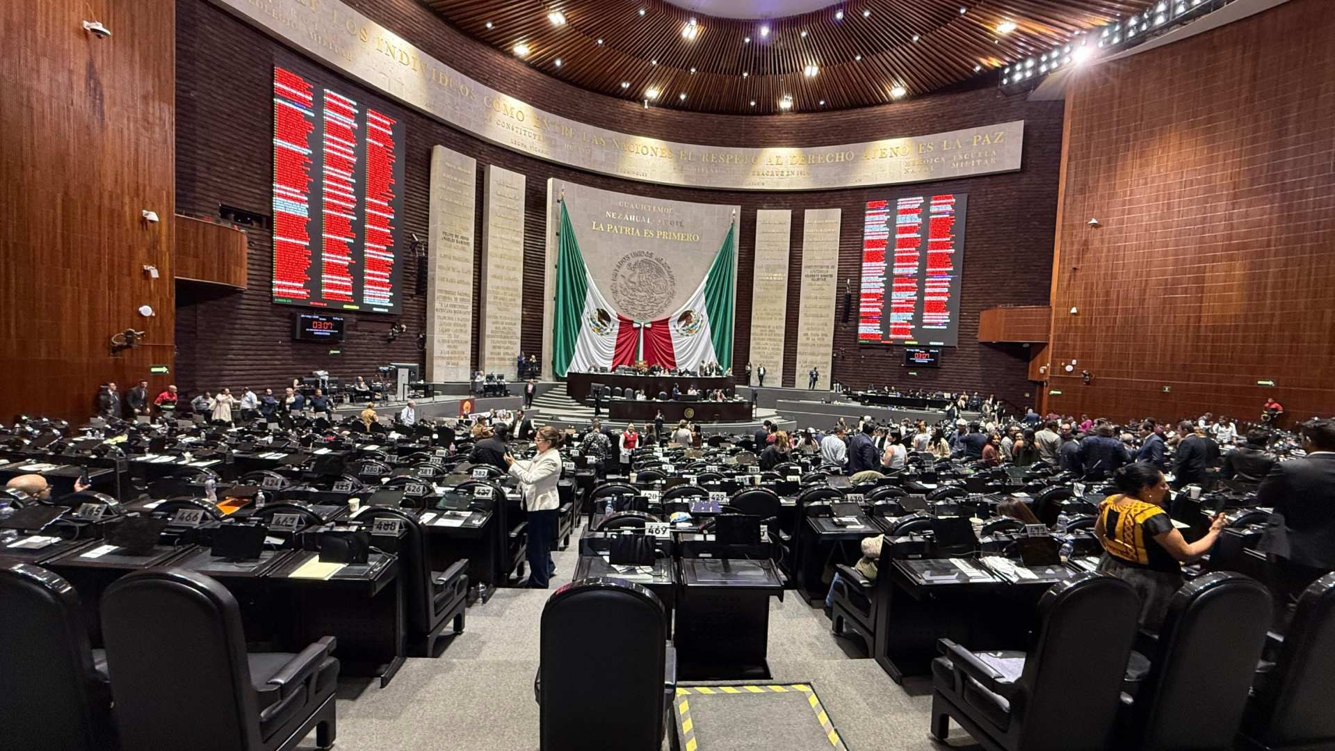 Diputados Avalan Crear Comisión en INE para Verificar Probidad de Candidatos