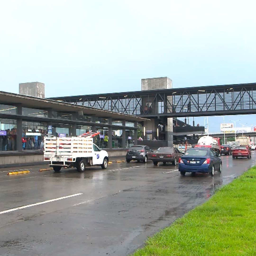 Cambios en transporte público por conciertos en La Minerva