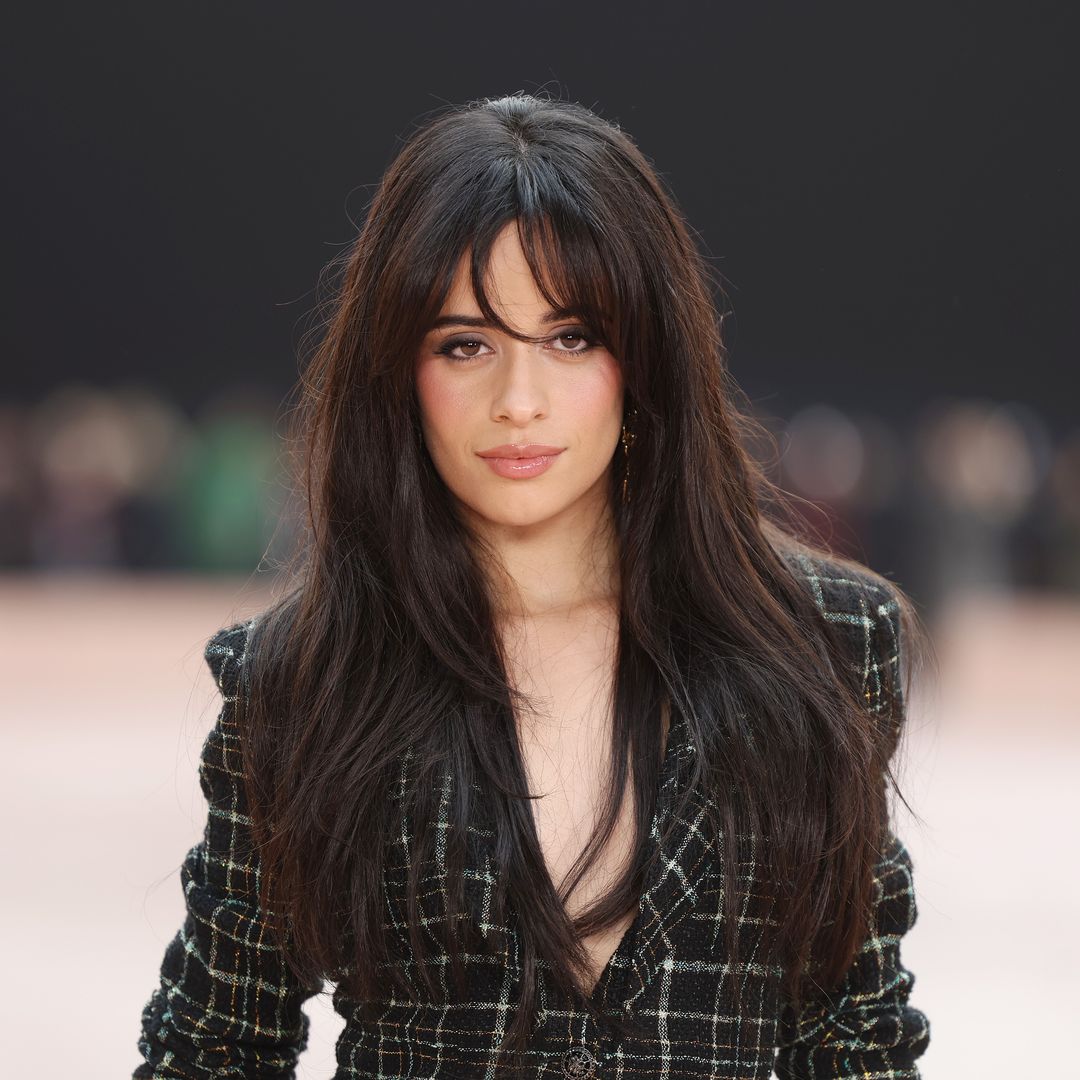 camila-cabello-consuela-hijo-angelica-vale-derrota-mexico