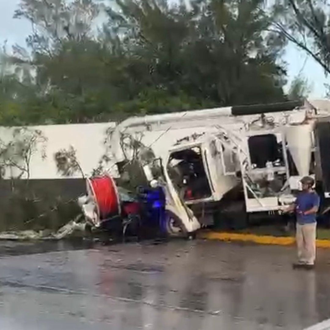 Accidente de camión tipo vactor genera severa afectación vial en la zona norte de Veracruz