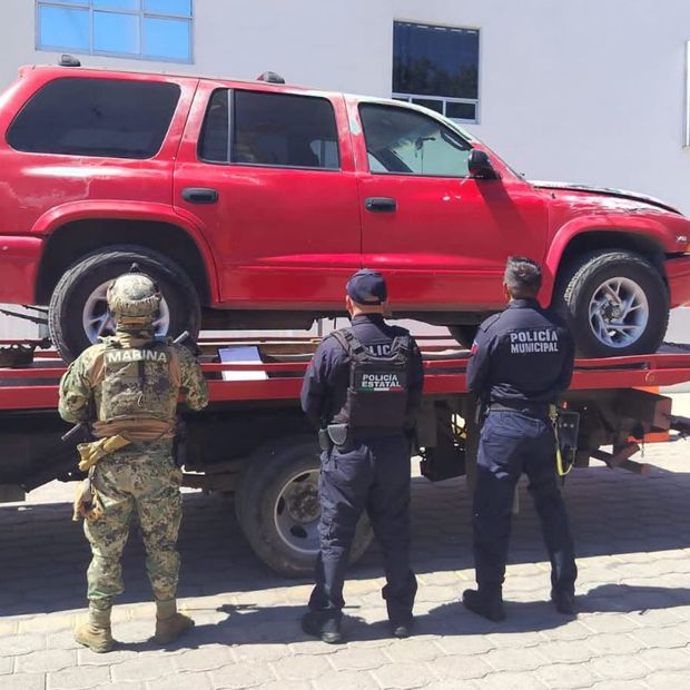 Asegurada Camioneta Reporte Robo Abandonada San Mateo Mendizábal Amozoc Puebla