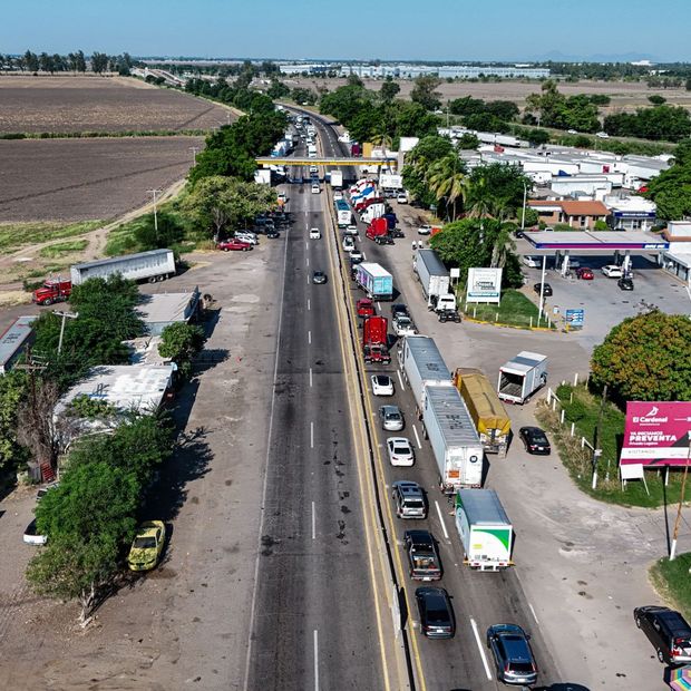 Transportistas de la Cámara Nacional del Autotransporte de Carga
