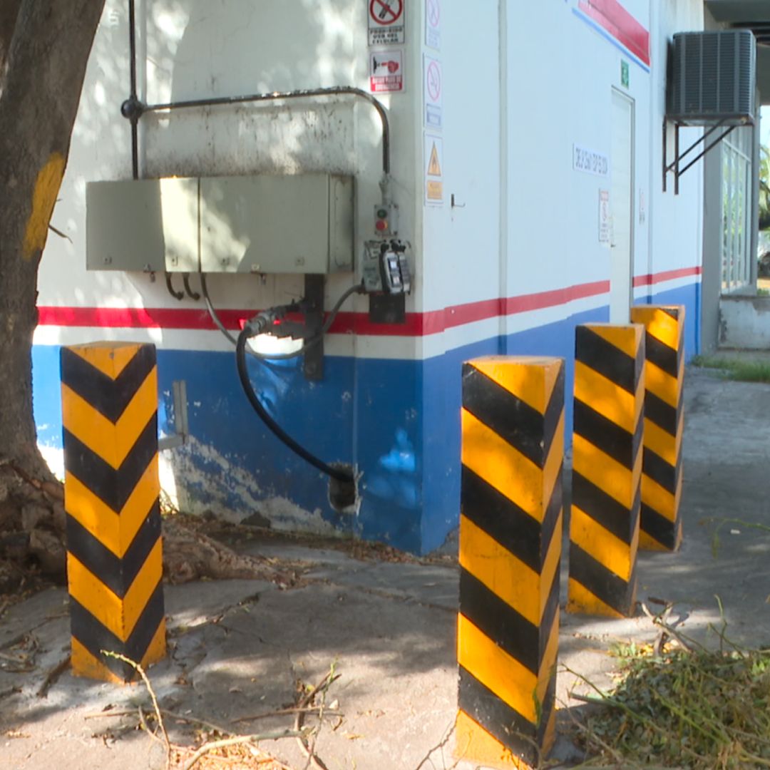 Autoridades Aseguran 2 Mil Litros de Gas LP en Fraccionamiento de la Ciudad de Veracruz