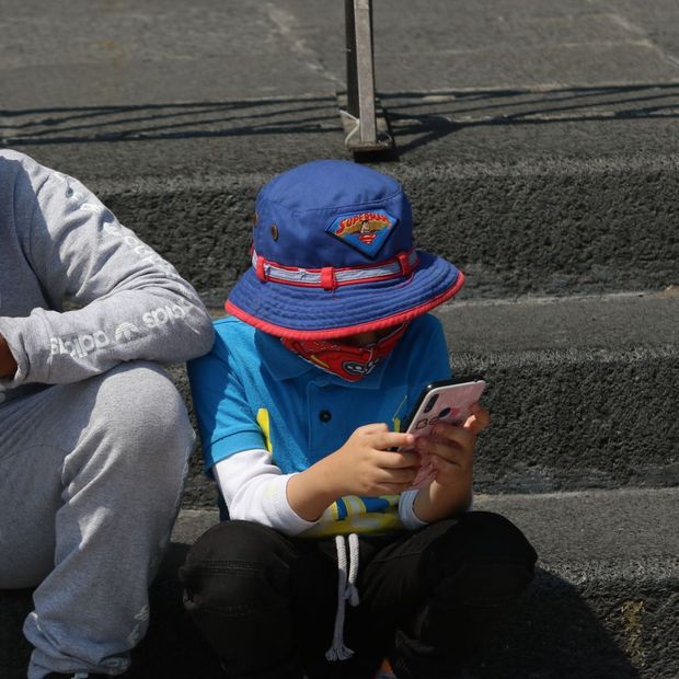 Senado Aprueba Reformas para Garantizar Protección de Niños en Entornos Digitales