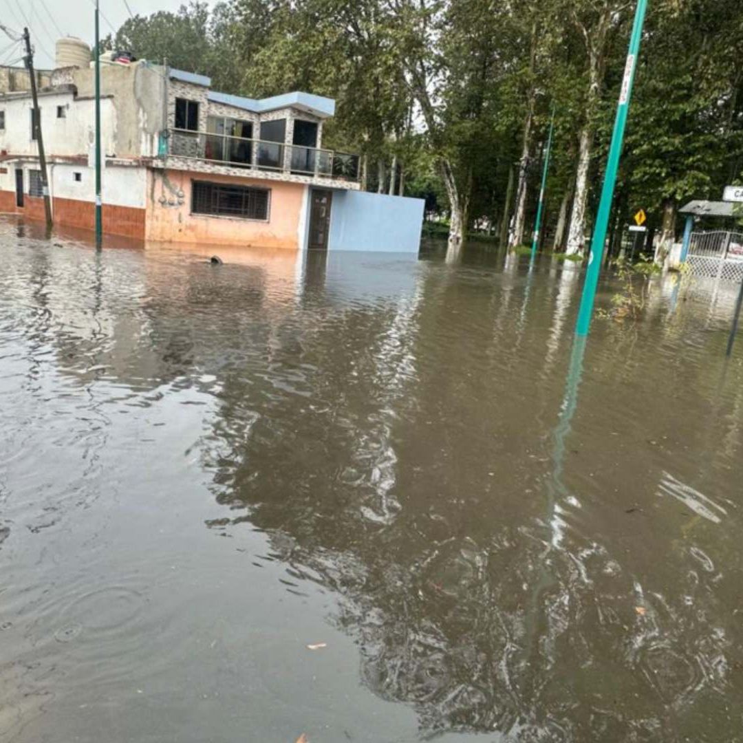 Las lluvias en Xalapa dejaron un saldo trágico: 2 muertes y más de 1,325 personas afectadas