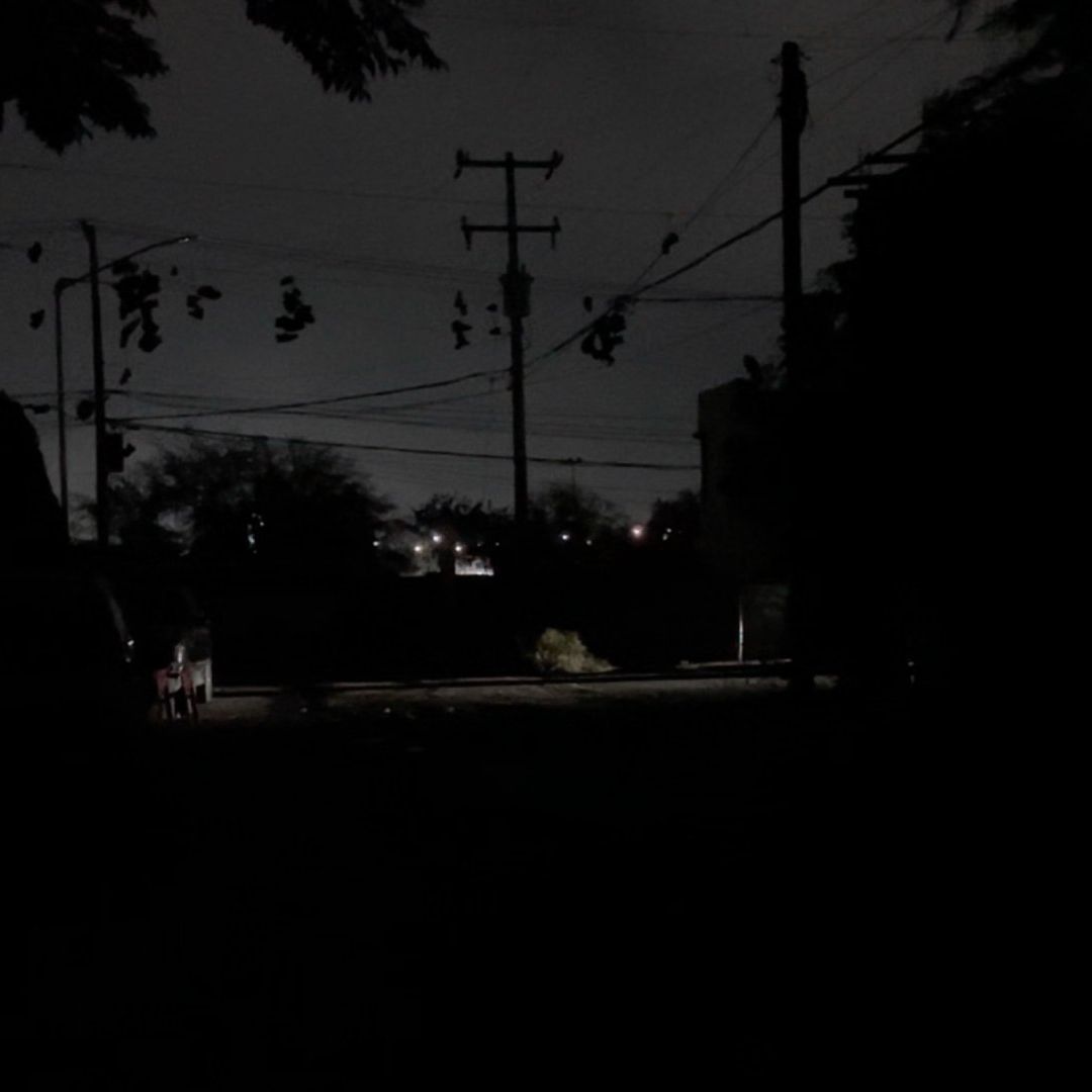 Colonias sin servicio de luz