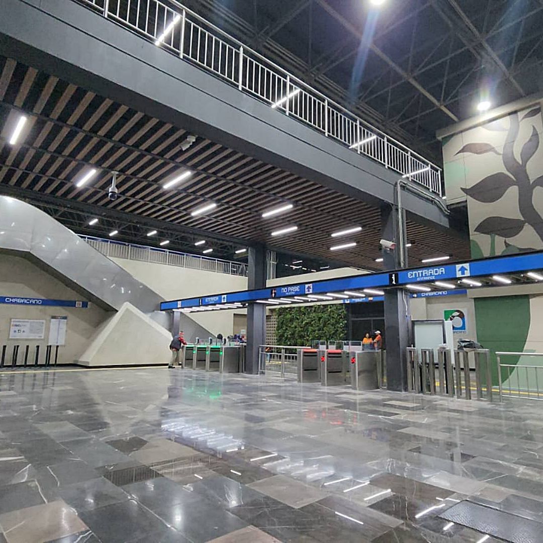 Estación Chabacano de la Línea 2 del Metro CDMX. Foto: X @MetroCDMX