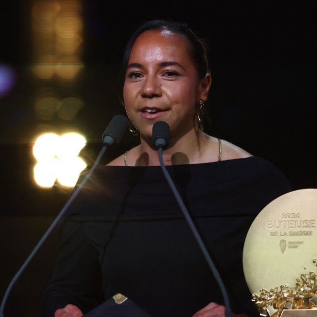 Charlyn Corral fue seleccionada como la mejor delantera en la máxima entrega de premios