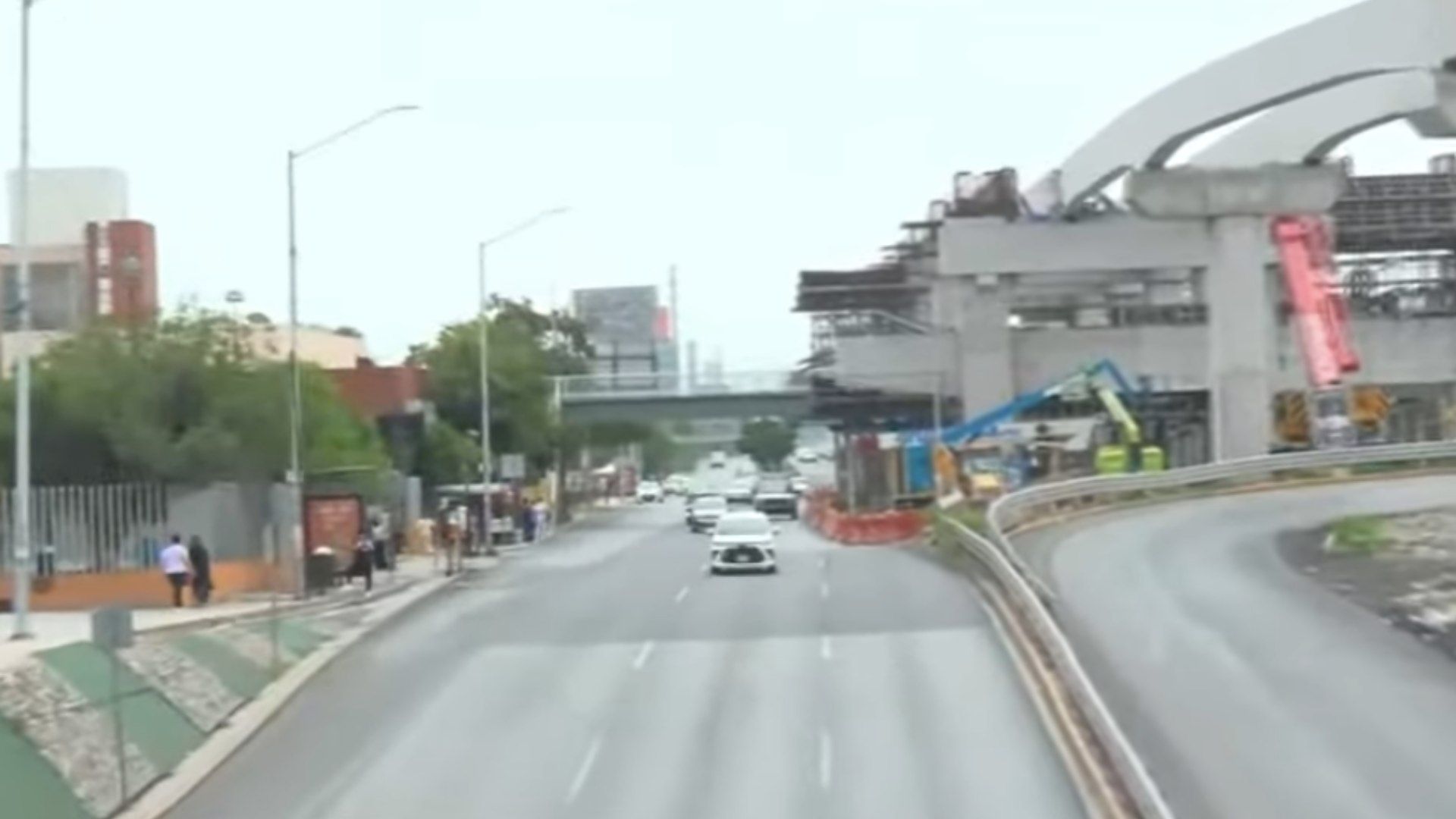 Cierres viales en Avenida Constitución