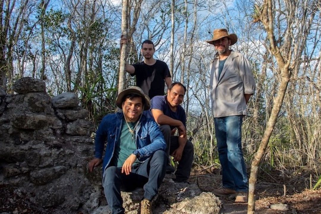 Arqueólogos que participaron en el hallazgo de Minanbé