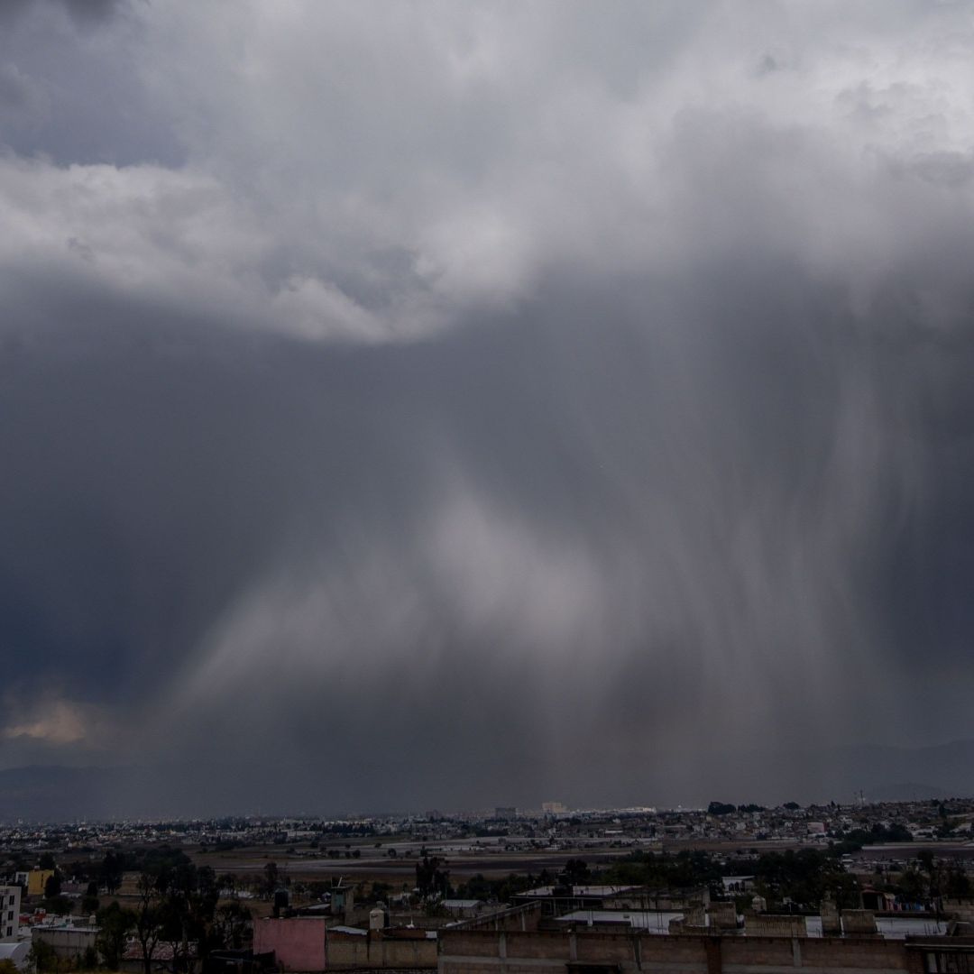Tormenta con granizo en el Valle de México en marzo 2026. Foto: Cuartoscuro | Archivo