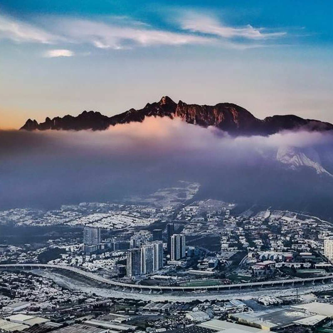 Ciudad de Monterrey, nublada