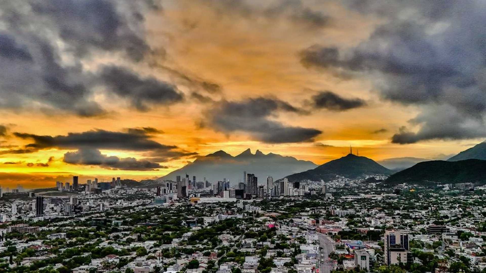 Amanecer en Nuevo León