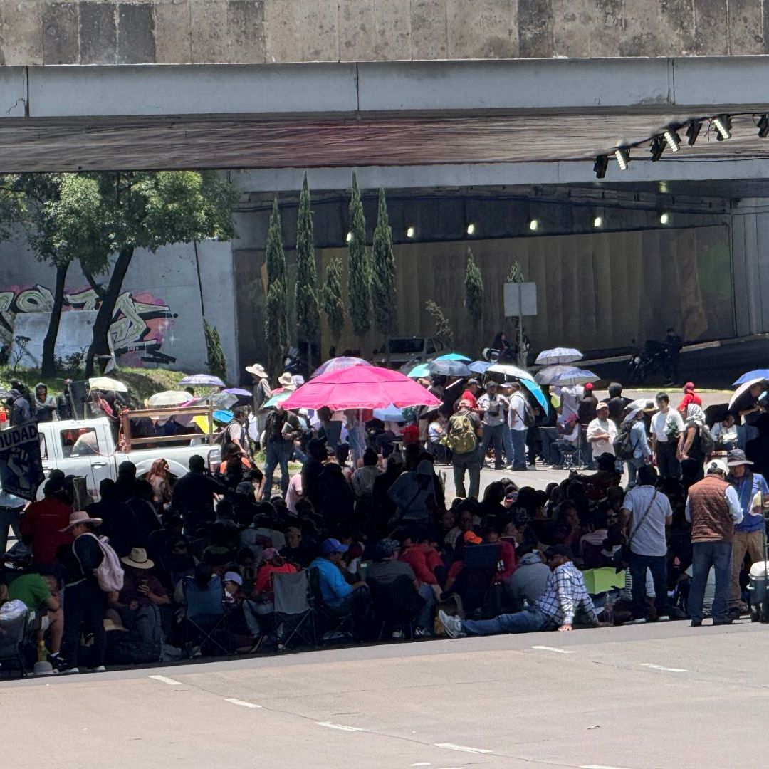 Bloqueo de la CNTE en Circuito Interior, CDMX