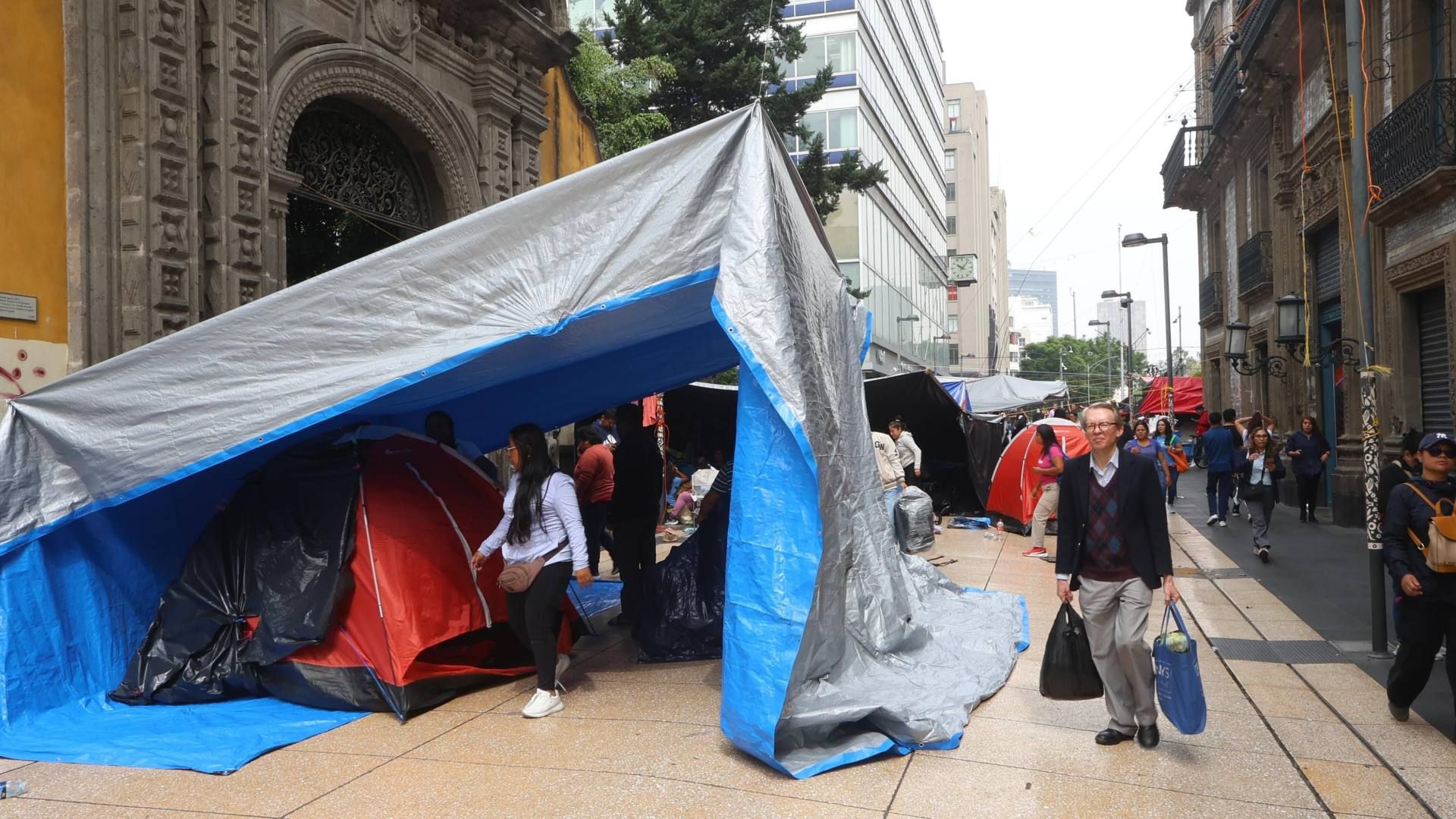 Plantón de la CNTE en Ciudad de México. Foto: Cuartoscuro