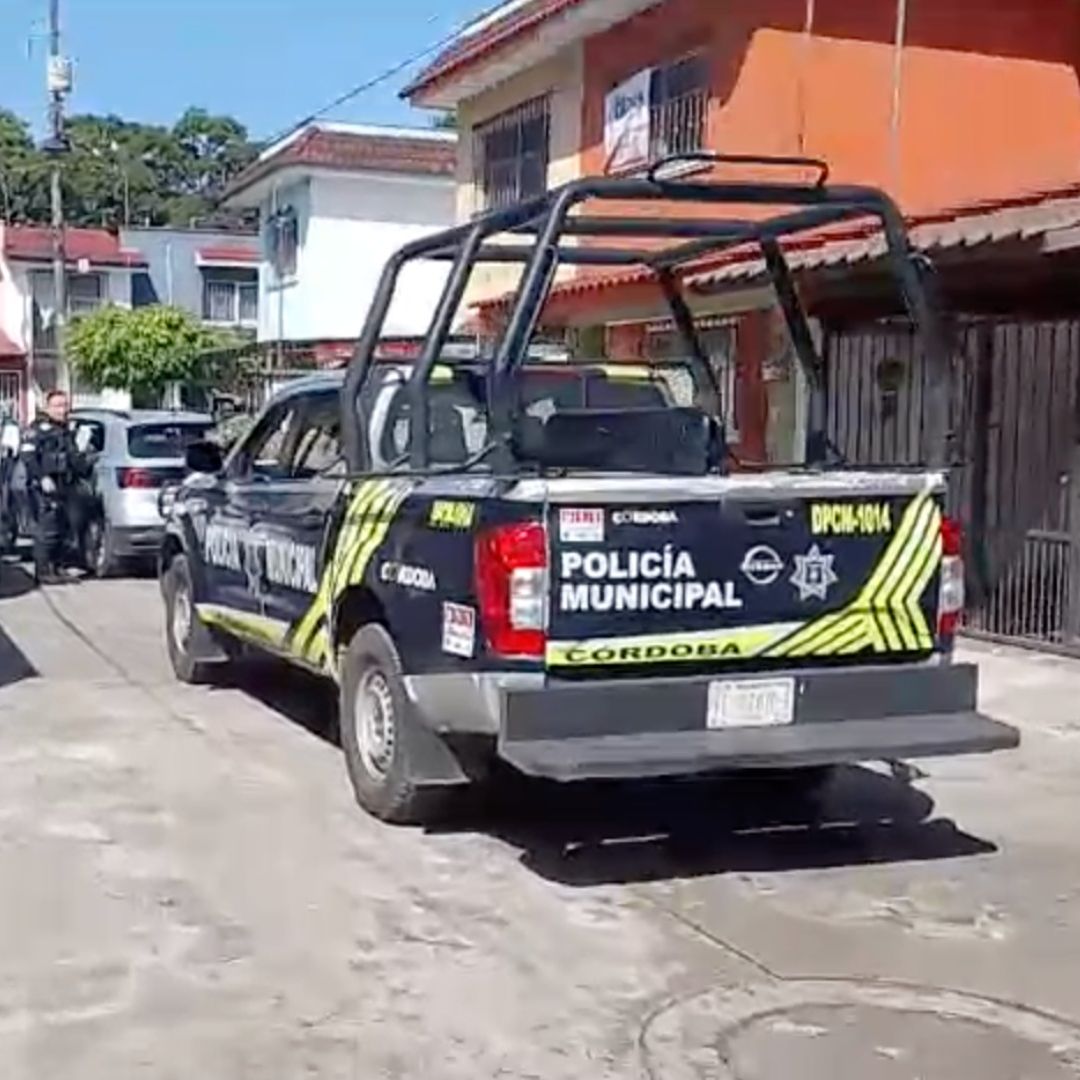 El conductor huyó hacia una privada en Villa Verde, en Córdoba. Foto: N+