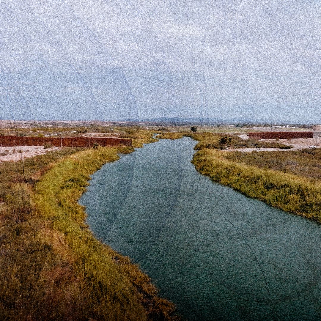 Vista aérea del Río Bravo, la frontera entre Estados Unidos y México.