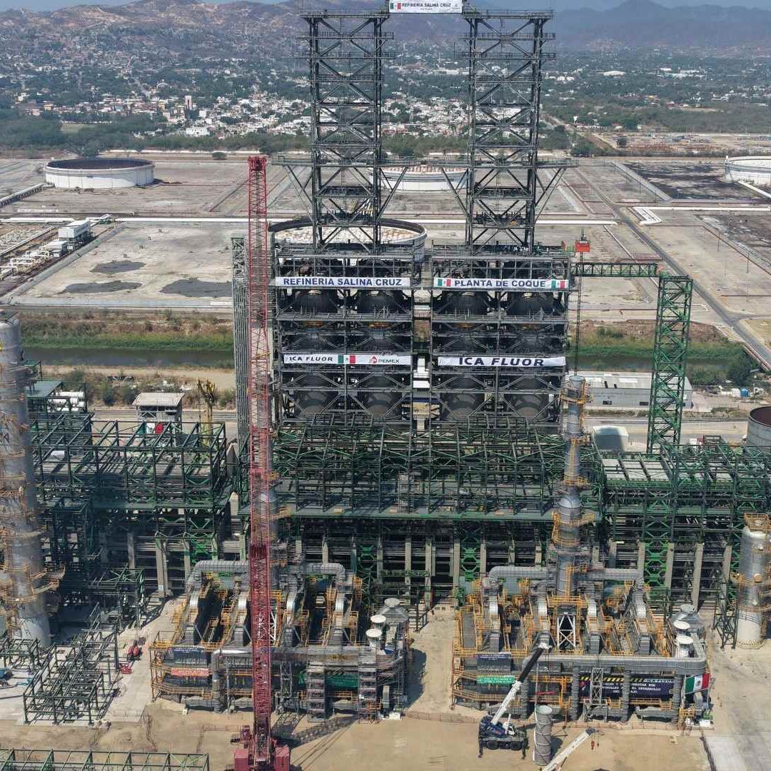 Controlan fuga en el tramo que va de la refinería de Salina Cruz a la Terminal Marítima. Foto: Cuartoscuro | Ilustrativa