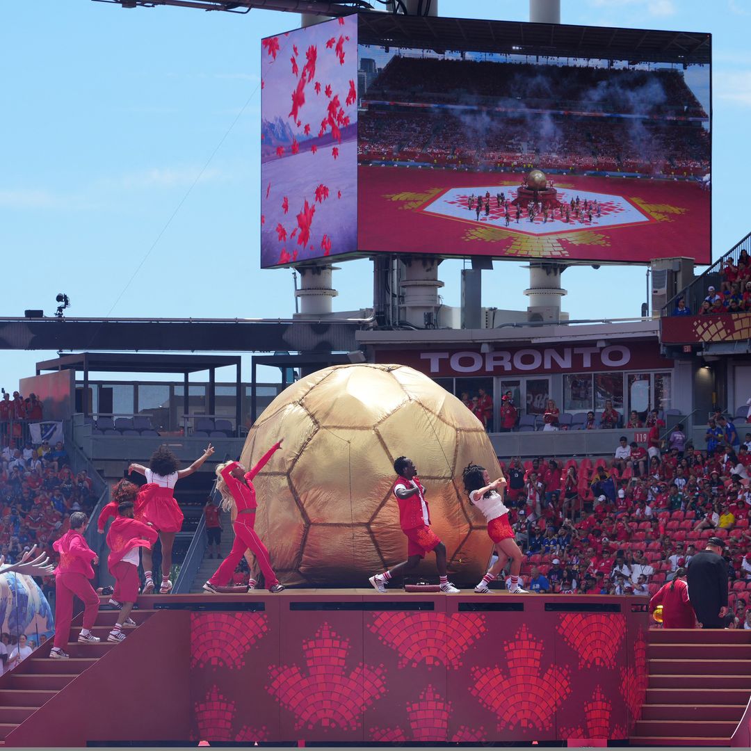 copa-del-mundo-inflable-se-desinfla-inauguracion-mundial-2026-canada-viral