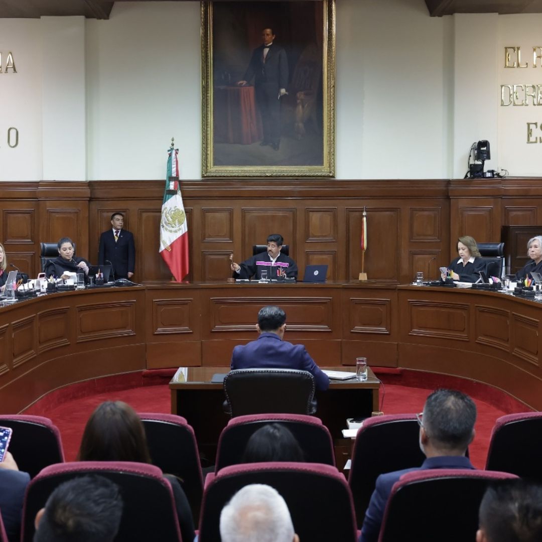 SCJN Valida Reforma que Permite a Fuerzas Armadas Control de Aeropuertos