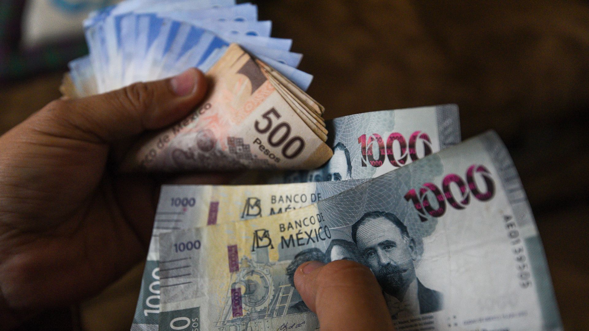 Cuánto Me Toca de Aguinaldo 2026? La Fórmula Paso a Paso para Calcularlo Según tu Sueldo | N+