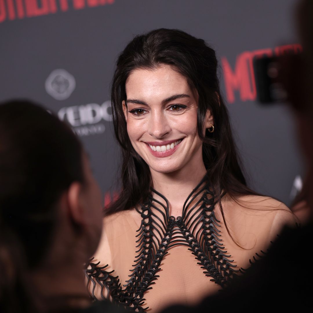 cuantos-hijos-tiene-anne-hathaway-nombres-familia