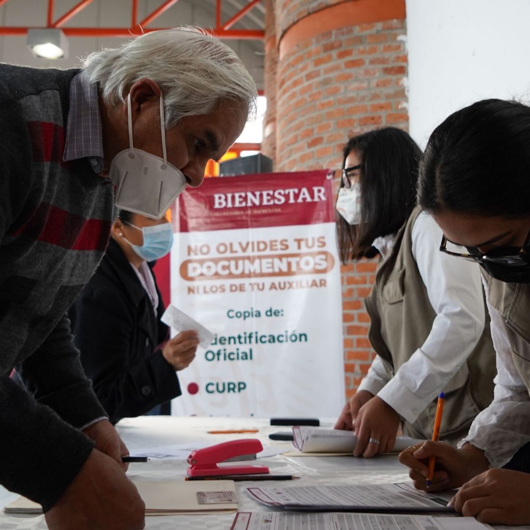 Cumples 60 años o más abre registro Apoyo Bienestar de 9,500 pesos para mujeres y hombres cómo inscribirse 2026